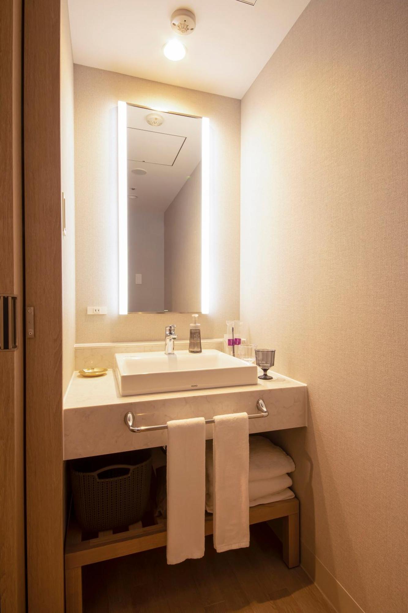Hotel Keihan Nagoya Bagian luar foto