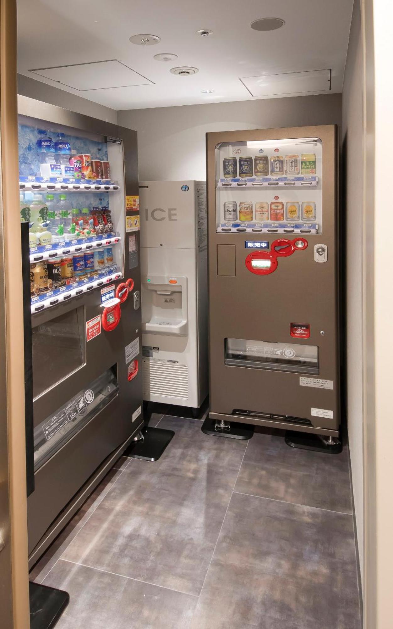 Hotel Keihan Nagoya Bagian luar foto